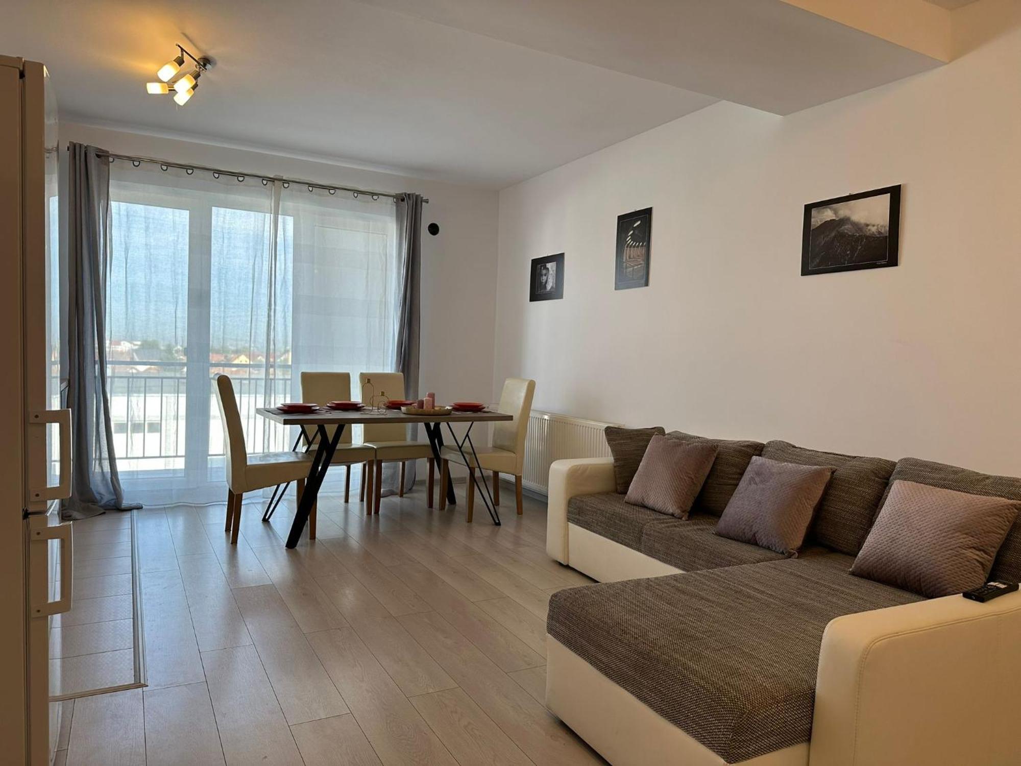 Luxury Apartments Sibiu Near Station And Mall With Parking Exterior foto